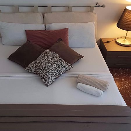 "Vacanze Romane" Stazione Tiburtina, Appartamento Tre Camere Da Letto 5 Posti Letto 외부 사진