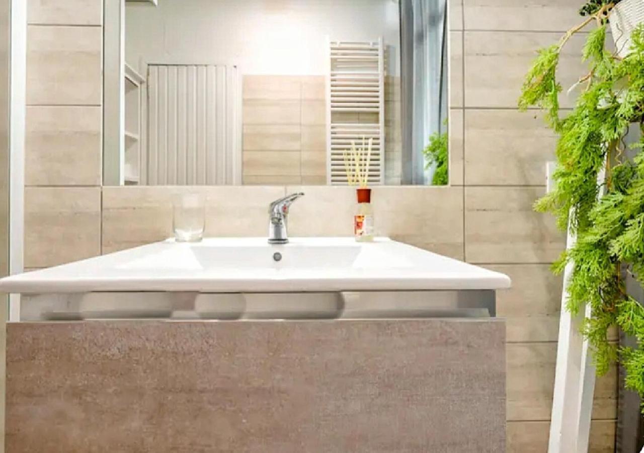 "Vacanze Romane" Stazione Tiburtina, Appartamento Tre Camere Da Letto 5 Posti Letto 외부 사진