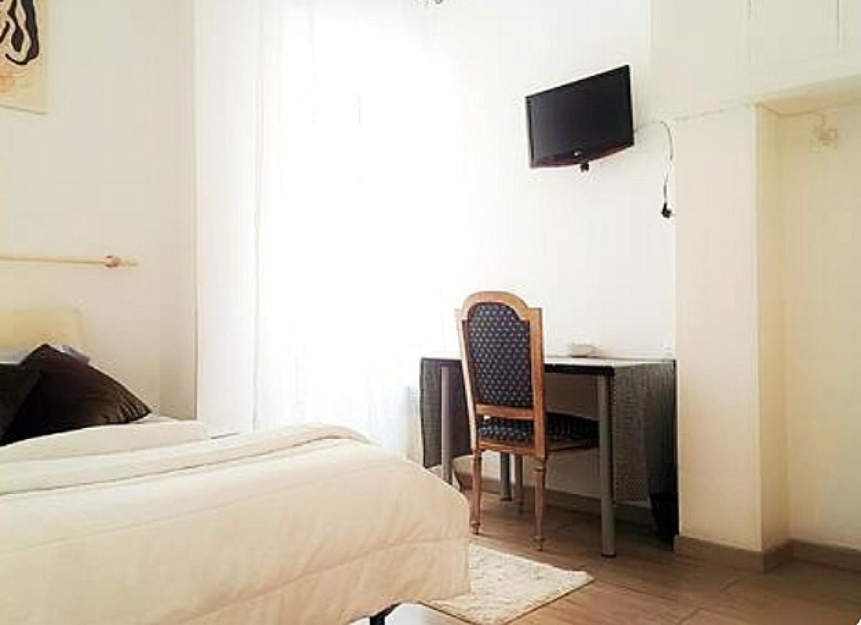 "Vacanze Romane" Stazione Tiburtina, Appartamento Tre Camere Da Letto 5 Posti Letto 외부 사진